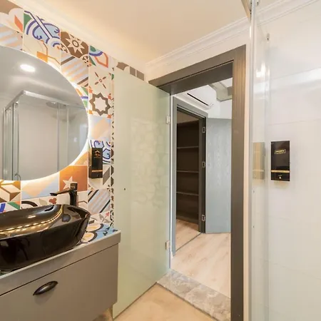Peaceful Flat Near Hadrians Gate Apartamento